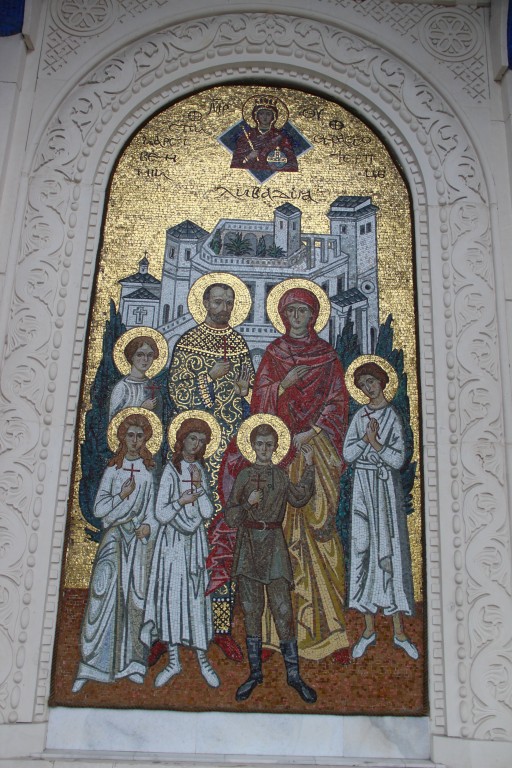 Часовня Царственных Страстотерпцев, Ливадия (Ялта, город, Республика Крым). интерьер и убранство