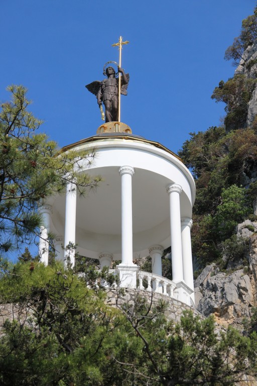 Часовня Михаила Архангела, Ореанда (Ялта, город, Республика Крым). фасады