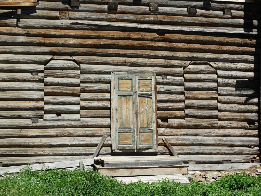 Церковь Николая Чудотворца, Кананикольское (Зилаирский район, Республика Башкортостан). архитектурные детали