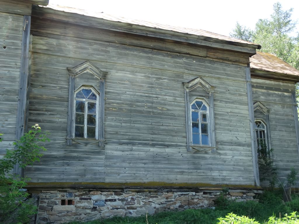 Церковь Николая Чудотворца, Кананикольское (Зилаирский район, Республика Башкортостан). архитектурные детали