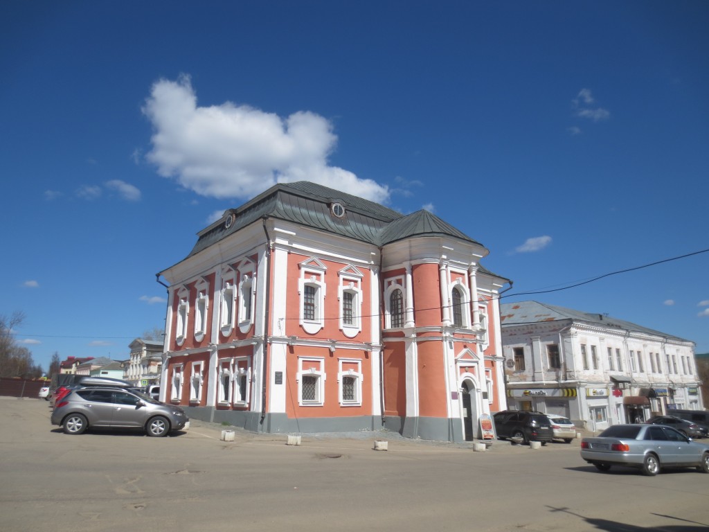 Домовая часовня Георгия Победоносца и Феодора Стратилата при Музее русского патриаршества, Арзамас (Арзамасский район и г. Арзамас, Нижегородская область). фасады