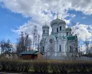 Церковь Марии Гатчинской, На фоне Павловского собора<br>, Гатчина, Гатчинский район, Ленинградская область