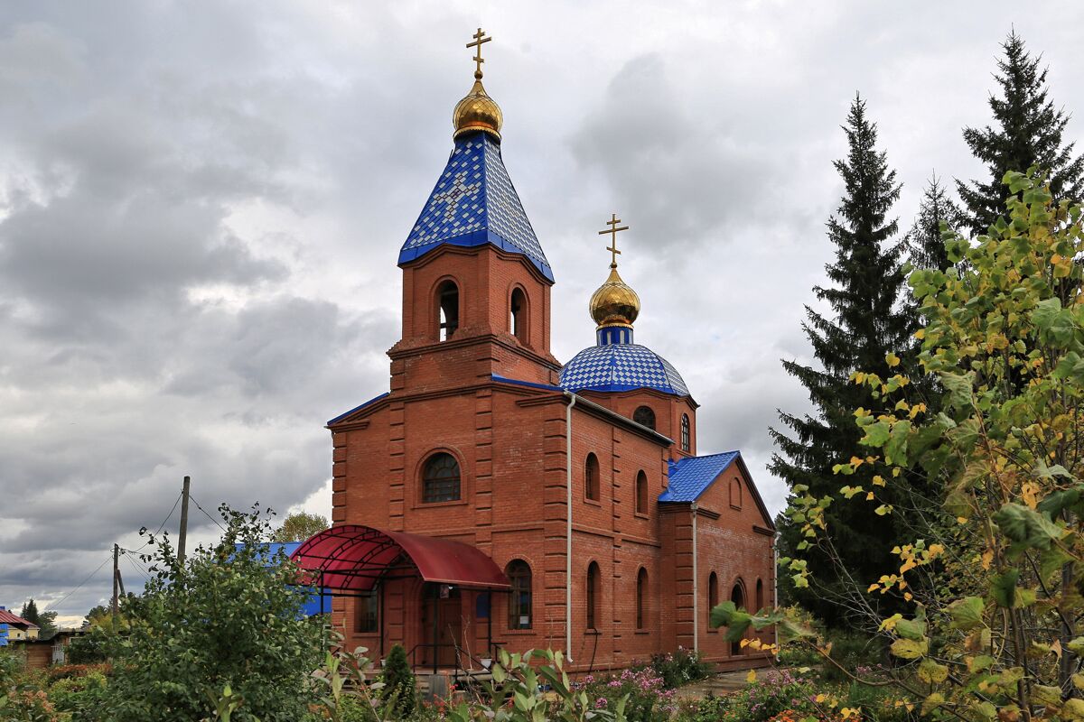 Церковь Рождества Христова, Большие Уки (Большеуковский район, Омская область). фасады