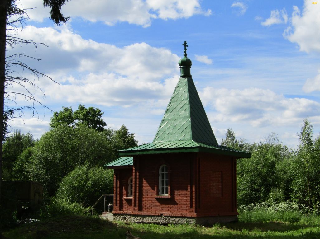 Макарьевская пустынь. Часовня Тихвинской иконы Божией Матери, Макарьевская пустынь, урочище (Тосненский район, Ленинградская область). художественные фотографии