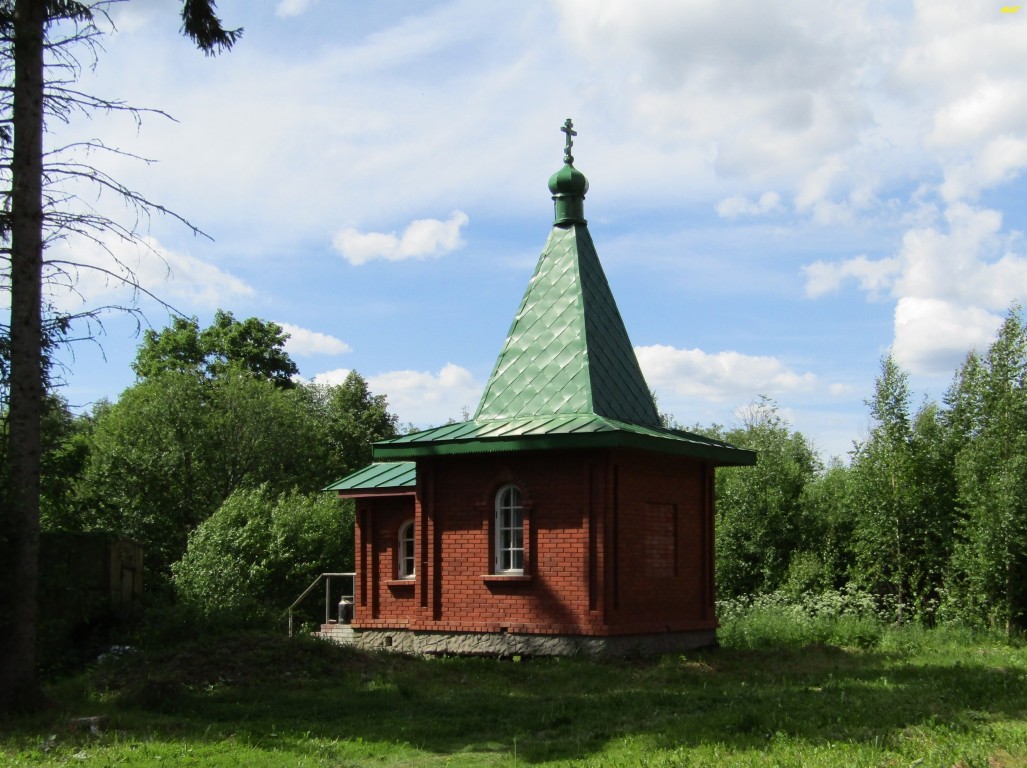 Макарьевская пустынь. Часовня Тихвинской иконы Божией Матери, Макарьевская пустынь, урочище (Тосненский район, Ленинградская область). художественные фотографии