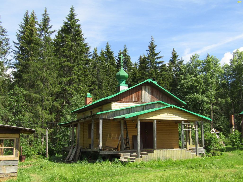 Макарьевская пустынь. Церковь Макария Римлянина, Макарьевская пустынь, урочище (Тосненский район, Ленинградская область). фасады