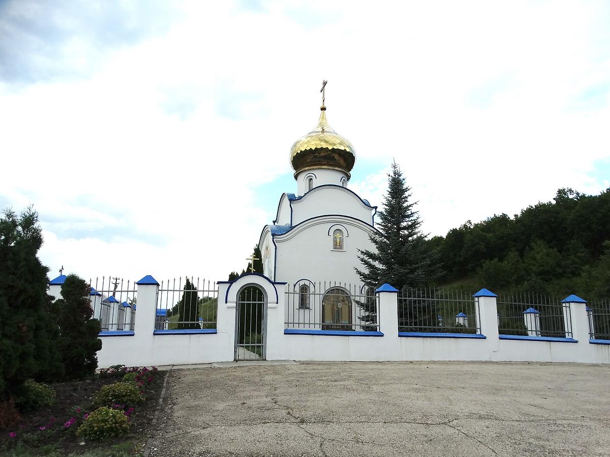 фасады. Часовня Перенесения мощей Николая Мирликийского Чудотворца в Бари, Корсаковка (Татищевский район, Саратовская область)