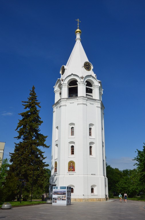 Нижегородский район. Кремль. Колокольня собора Спаса Преображения (новая). фасады