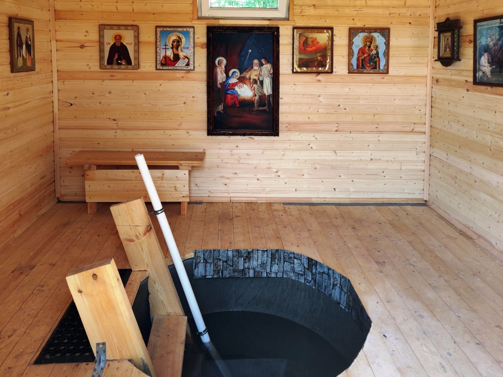 Неизвестная часовня-купальня, Тюлячи (Тюлячинский район, Республика Татарстан). интерьер и убранство