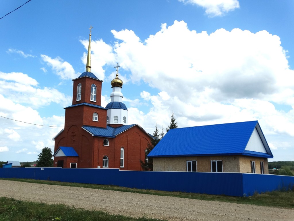 Новофёдоровка. Церковь Феодоровской иконы Божией Матери. фасады
