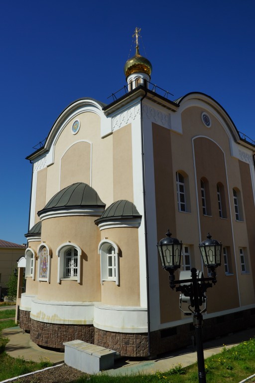 Мирный. Неизвестная домовая церковь при Православной гимназии. архитектурные детали