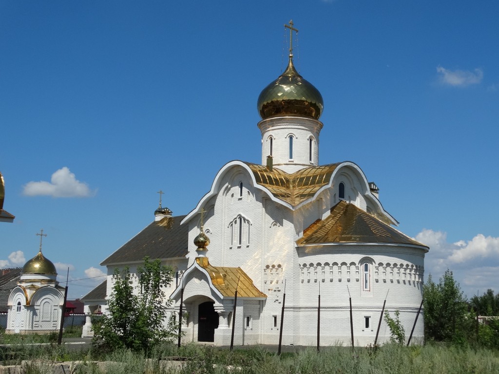 Александро-Невская Обитель милосердия. Церковь Александра Невского, Весенний (Оренбургский район, Оренбургская область). фасады