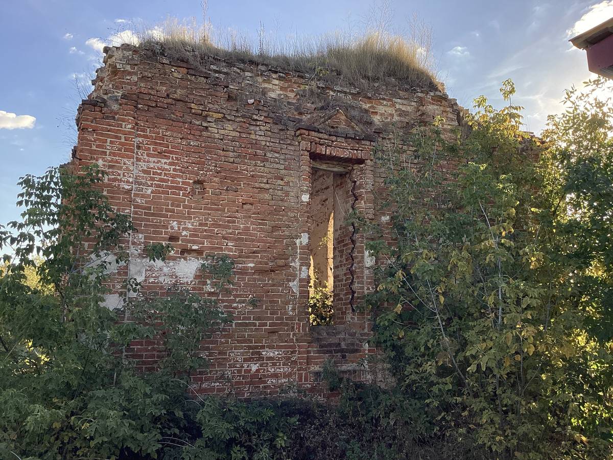 Вид с севера, фасады. Церковь Космы и Дамиана, Круглое (Ливенский район и г. Ливны, Орловская область)