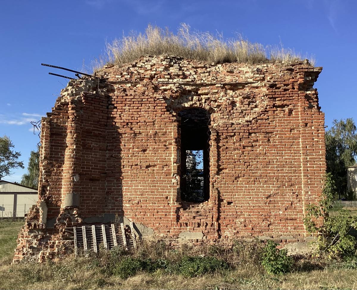 Вид с юга, фасады. Церковь Космы и Дамиана, Круглое (Ливенский район и г. Ливны, Орловская область)