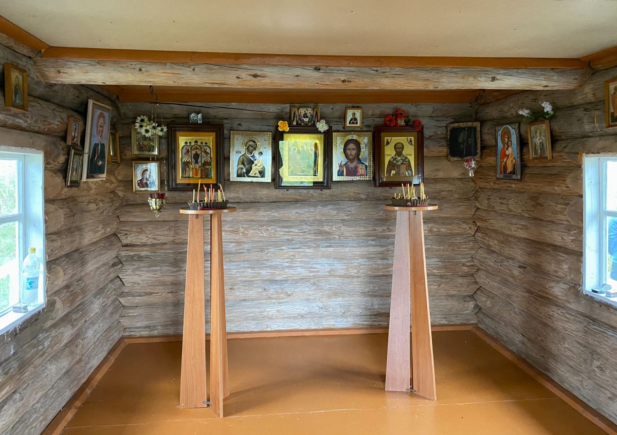 Часовня Покрова Пресвятой Богородицы, Петрова (Мезенский район, Архангельская область). интерьер и убранство