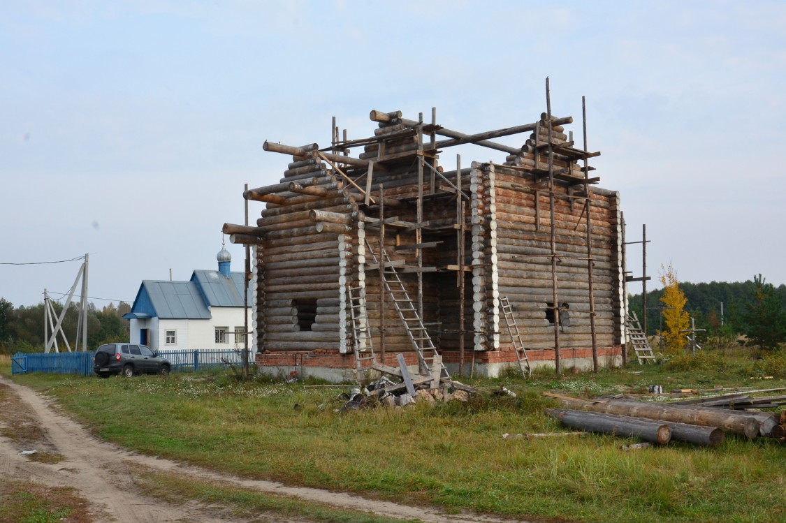 Малое Полпино. Церковь иконы Божией Матери 