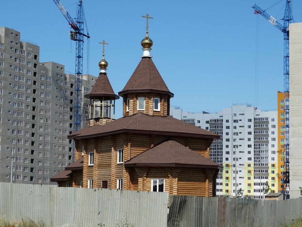 Оренбург. Церковь Матроны Московской. фасады