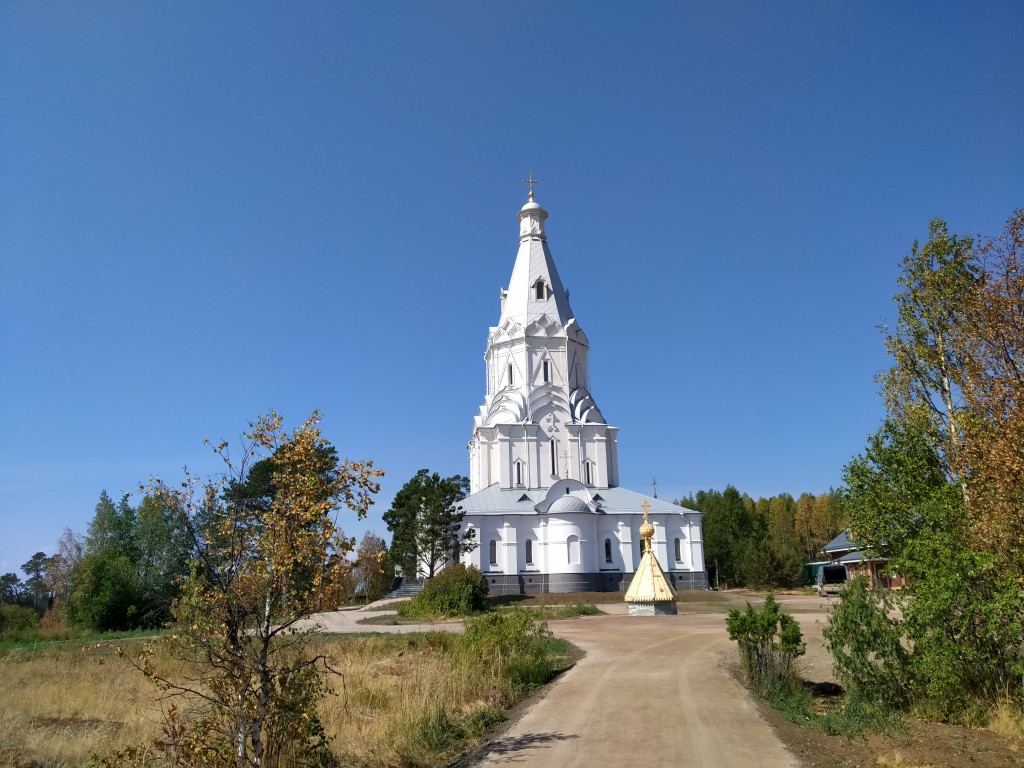 Валаамские острова. Спасо-Преображенский Валаамский монастырь. Авраамиевский скит. Церковь Спаса Всемилостивого. фасады