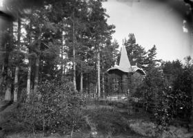 Новик (Менц-Сари), остров. Часовня Николая Чудотворца (утраченная)