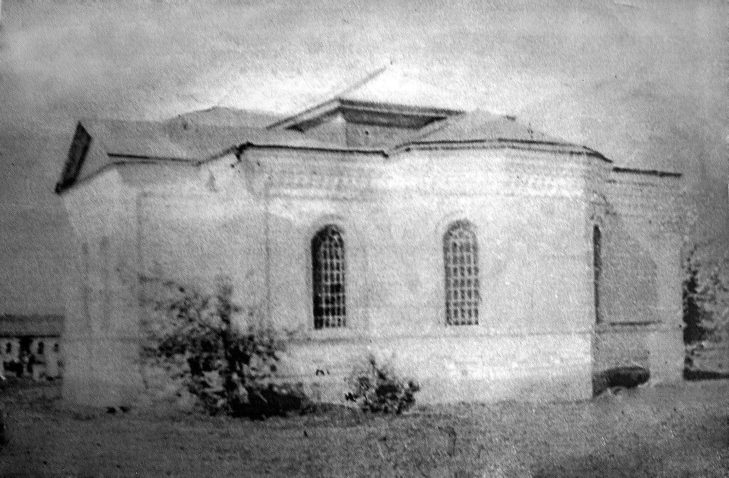 Церковь Николая Чудотворца (старая), Кармалиновская (Новоалександровский район, Ставропольский край). архивная фотография, Фото 1960-ых годов из частного архива