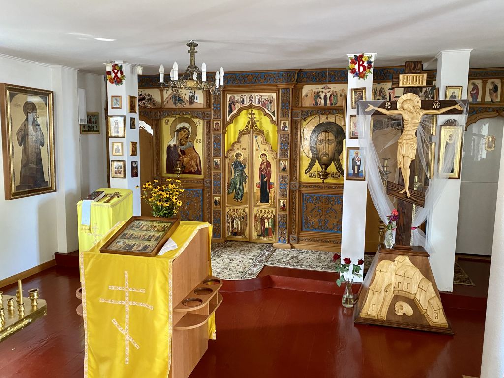 Церковь Благовещения Пресвятой Богородицы, Партенит (Алушта, город, Республика Крым). интерьер и убранство, Внутреннее убранство