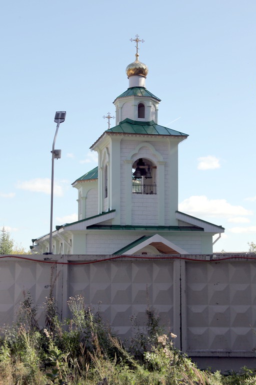 Церковь Александра Свирского, Берёзовский (Берёзовский (Берёзовский ГО), Свердловская область). фасады, Вид с запада (из леса)