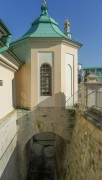 Воскресенский Новоиерусалимский монастырь. Часовня Креста Господня, Западный фасад (вход в часовню с южной стороны)<br>, Истра, Истринский городской округ и ЗАТО Восход, Московская область