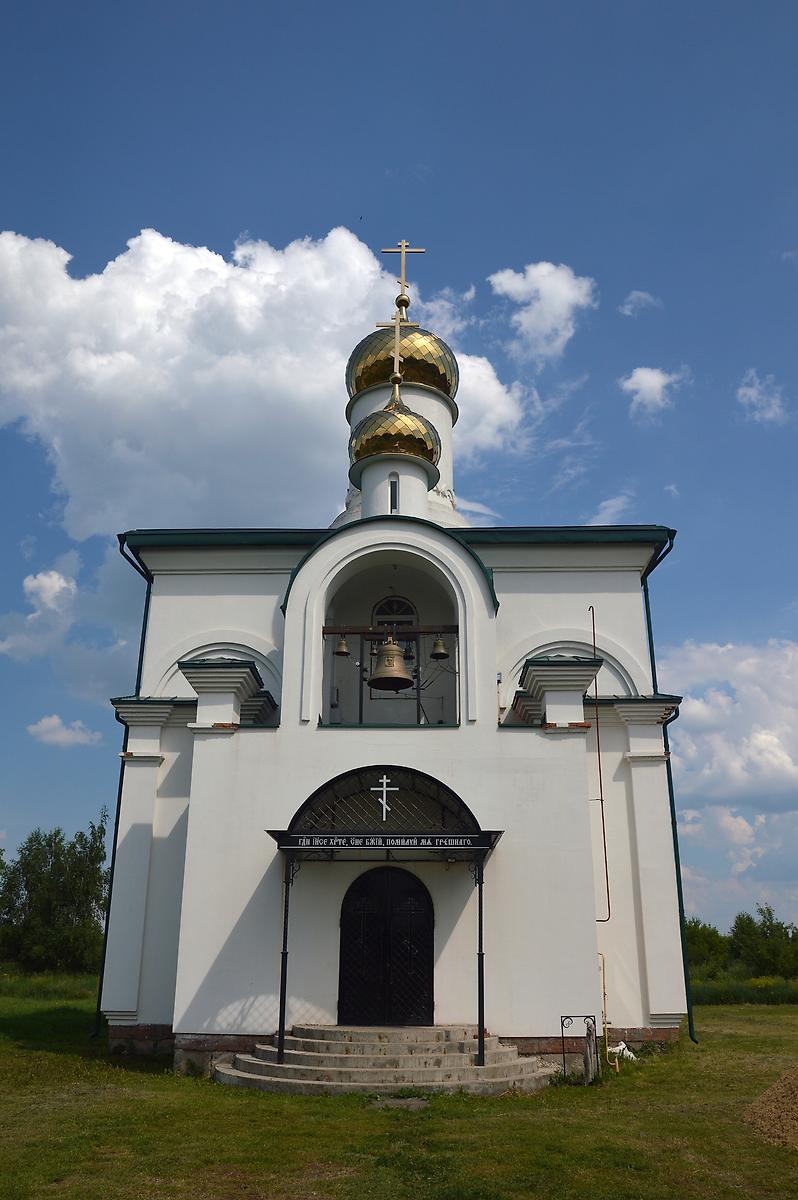 фасады. Церковь Богоявления Господня (новая), Кузовка (Богородицкий район, Тульская область)