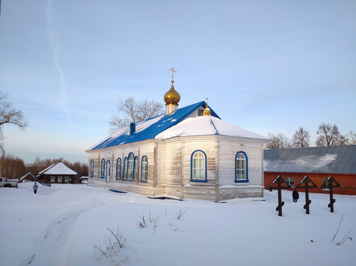 Церковь Сретения Господня, Такашур (Кильмезский район, Кировская область). фасады