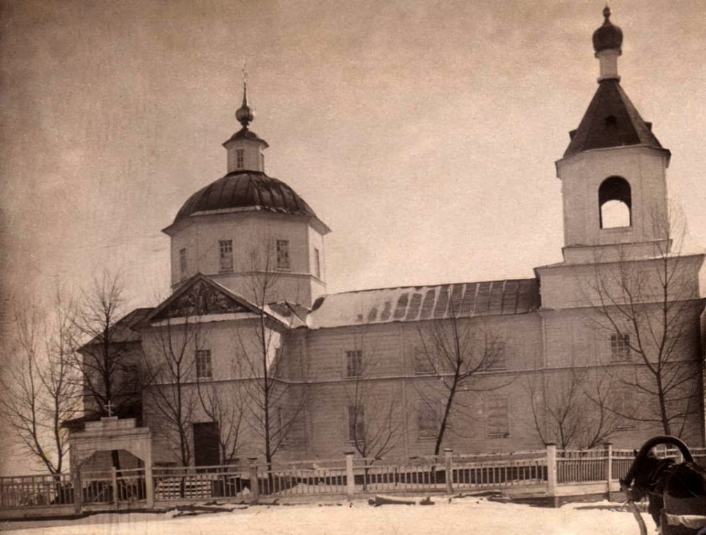 Церковь Успения Пресвятой Богородицы (старая), Полковая Никитовка (Богодуховский район, Украина, Харьковская область). архивная фотография, Частная коллекция. Фото 1910-х годов
