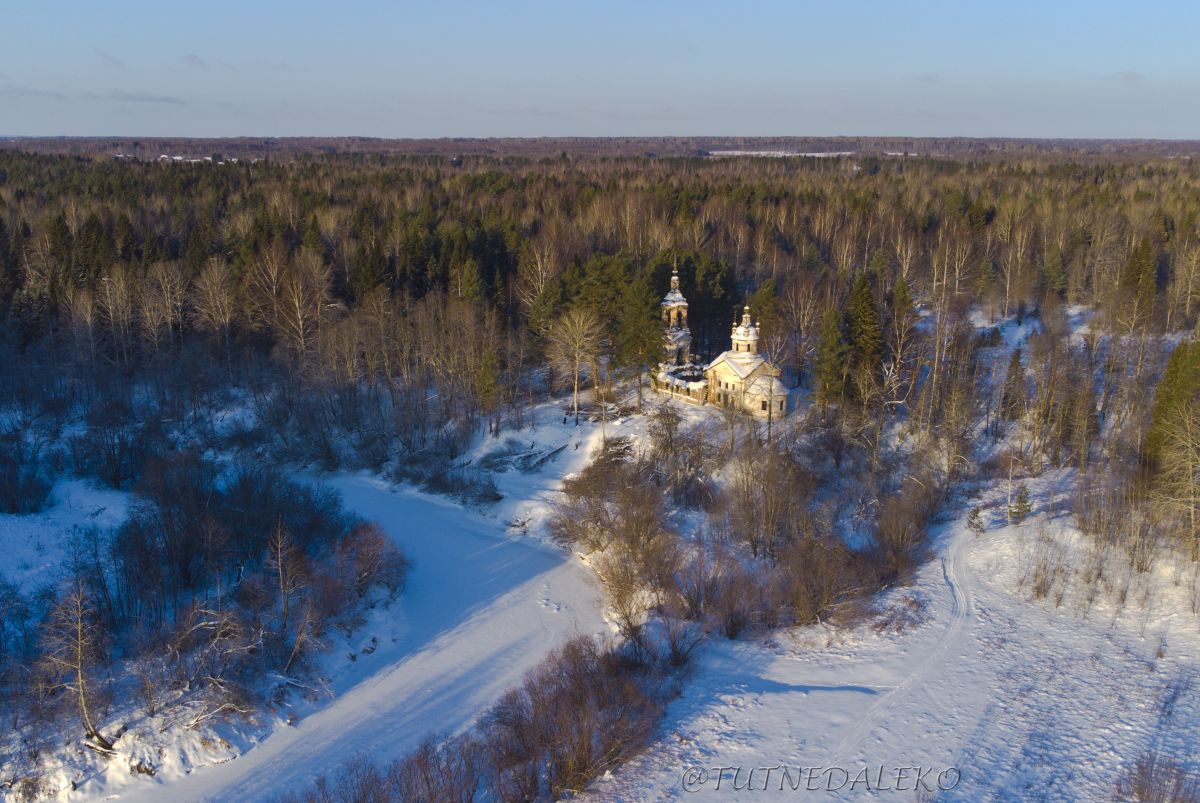 Церковь Николая Чудотворца, Никола на Быстрых, урочище (Буйский район, Костромская область). общий вид в ландшафте