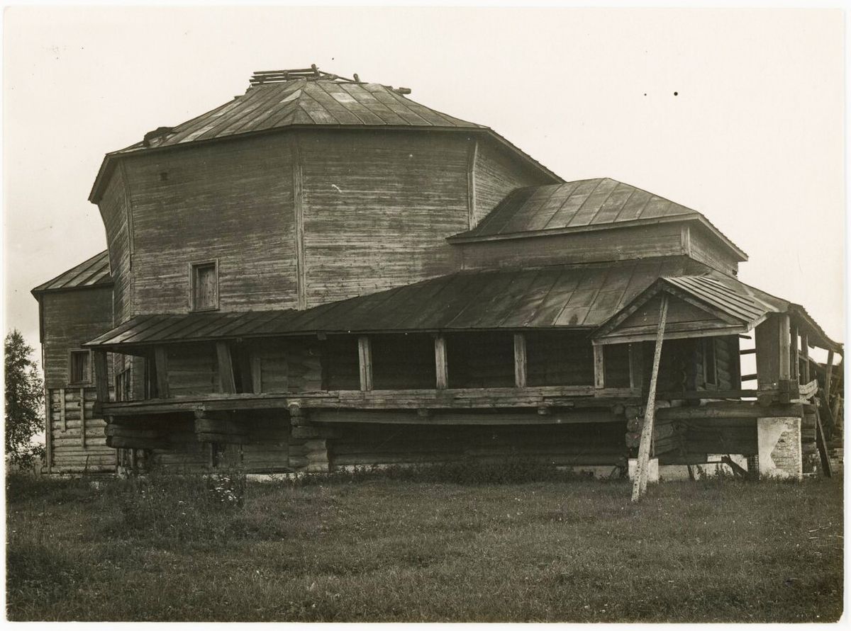 Церковь Собора Пресвятой Богородицы, Холм (Галичский район, Костромская область). архивная фотография, Фото 1950-х гг. из фондов Костромского музея-заповедника. (ГК № 65618515)