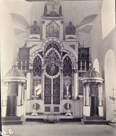 Церковь Василия Великого, Козельск (Козельский район, Калужская область). архивная фотография, Фото начала ХХ века. Иконостас. Госкаталог музейного фонда. Государственный научно-исследовательский музей архитектуры имени А.В. Щусева.