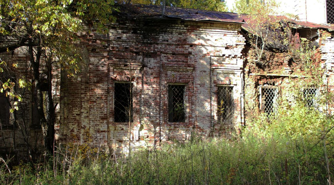 Церковь Воскресения Христова, Воча (Пятница-Воча), урочище (Солигаличский район, Костромская область). фасады, Церковь Воскресения Христова