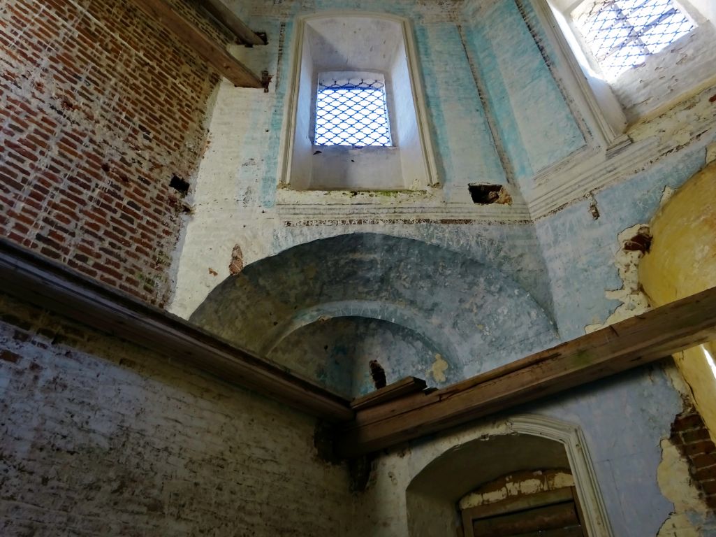 Церковь Воскресения Христова, Воча (Пятница-Воча), урочище (Солигаличский район, Костромская область). интерьер и убранство, Церковь Воскресения Христова