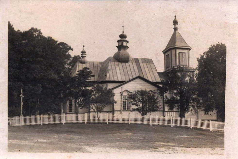 Церковь Петра и Павла (утраченная), Ровное (Ковельский район, Украина, Волынская область). архивная фотография, Частная коллекция. Фото 1930-х годов
