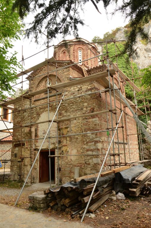 Церковь Богородицы, Трпейца (Северная Македония, Прочие страны). фасады, Западный фасад
