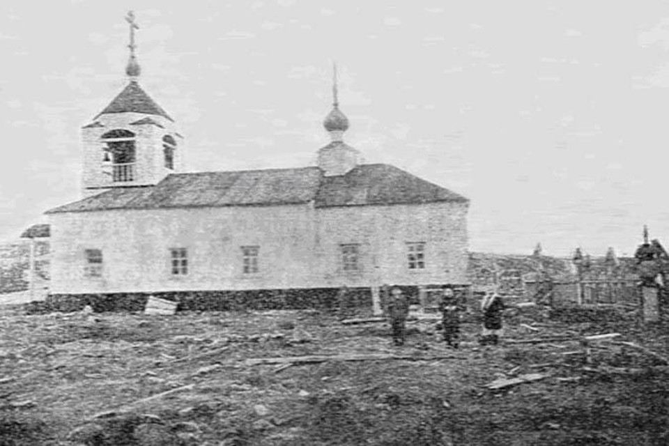 Кола. Церковь Троицы Живоначальной. архивная фотография, Старинное фото из частного архива