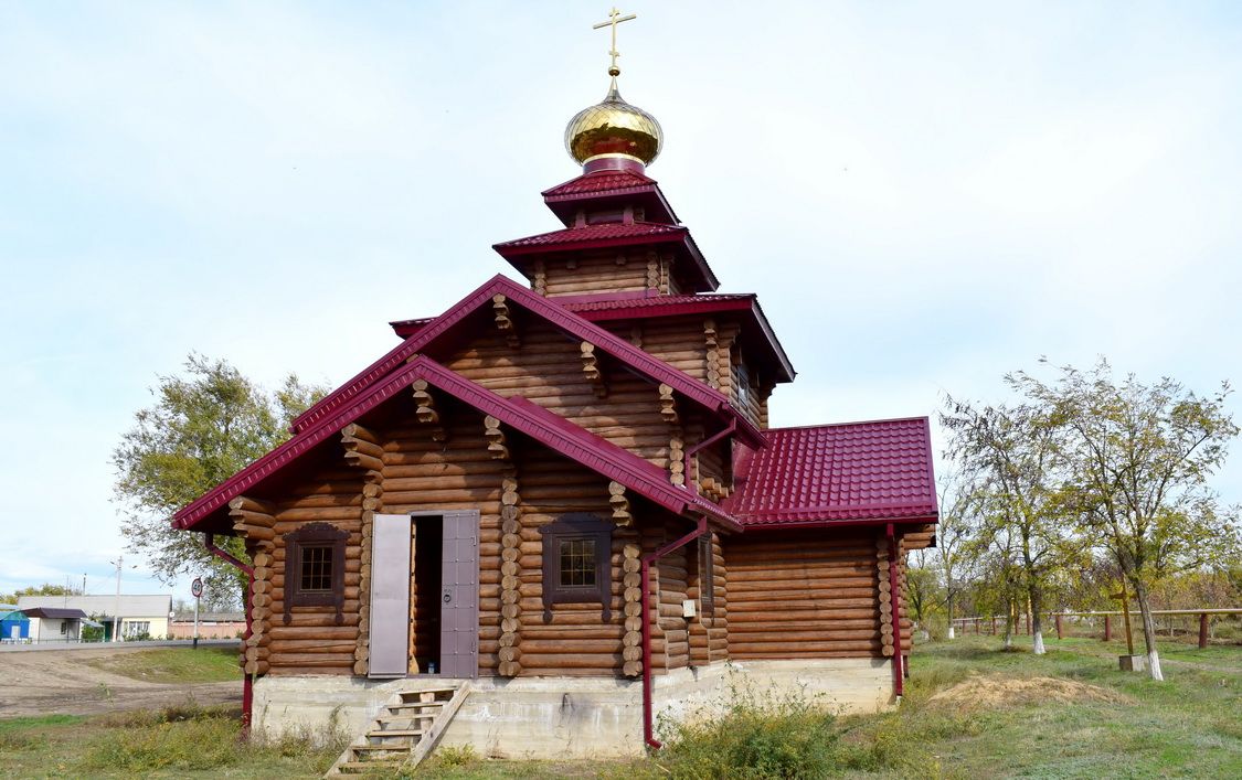 Церковь Казанской иконы Божией Матери, Большая Джалга (Ипатовский район, Ставропольский край). фасады