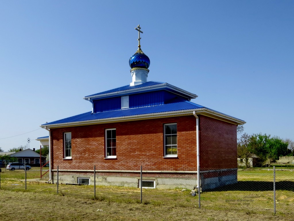 Лозной. Церковь Покрова Пресвятой Богородицы. фасады