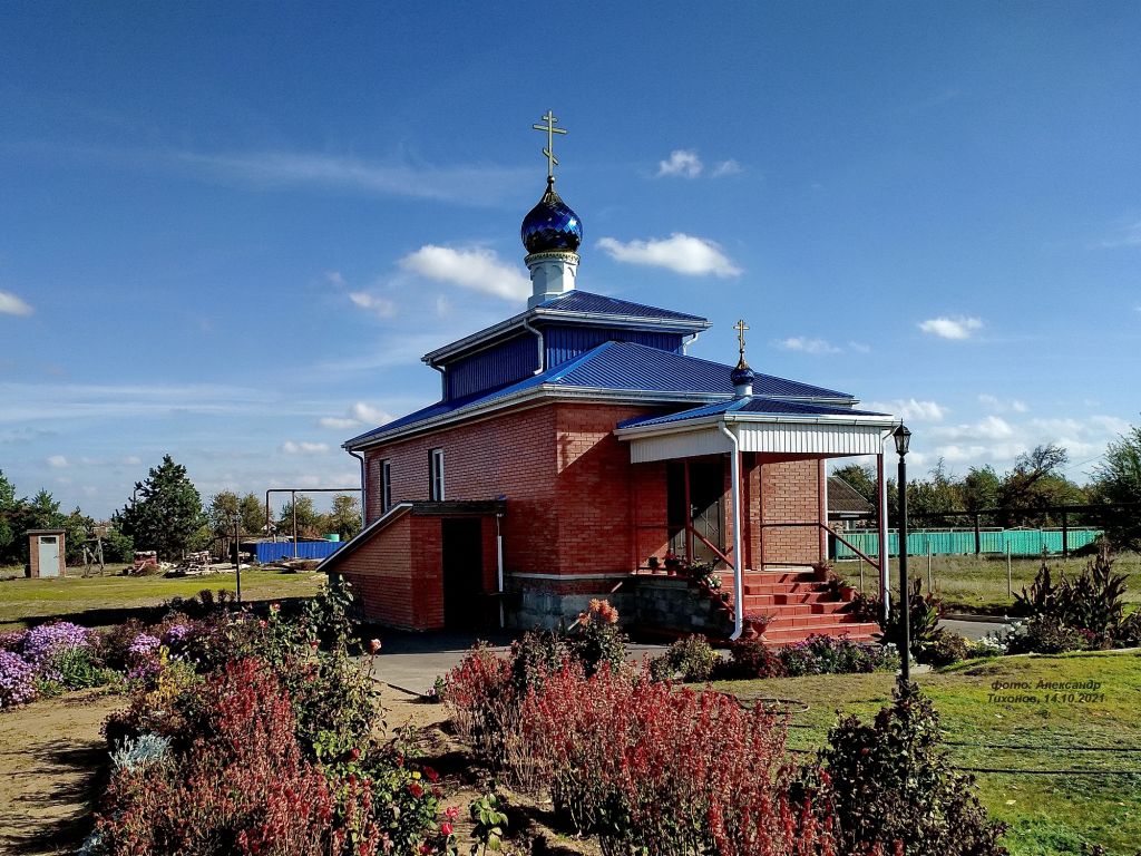 Лозной. Церковь Покрова Пресвятой Богородицы. фасады