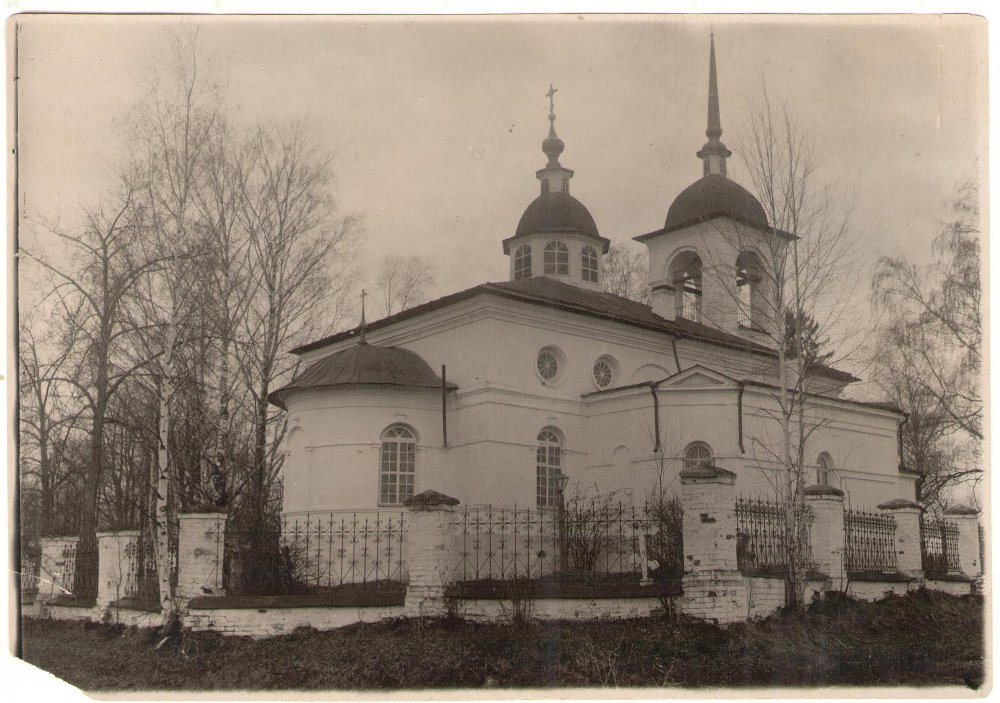 Церковь Благовещения Пресвятой Богородицы, Желомля (Боровичский район, Новгородская область). архивная фотография, Фотография. Денисов. Видовая. Церковь в с. Желомля. 1938 г.