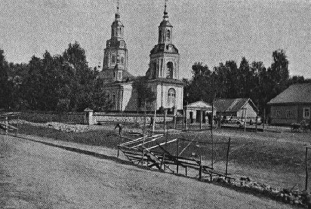 Бежаницы. Церковь Покрова Пресвятой Богородицы. архивная фотография, Единственное дореволюционное фото храма 1900-х годов из фондов Псковского государственного объединенного историко-архитектурного и художественного музея-заповедника