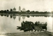 Храмовый комплекс. Церкви Петра и Павла и Вознесения Господня, Фото 1920 года из фондов Череповецкого музейного объединения<br>, Луковец (акватория Рыбинского водохранилища), Череповецкий район, Вологодская область