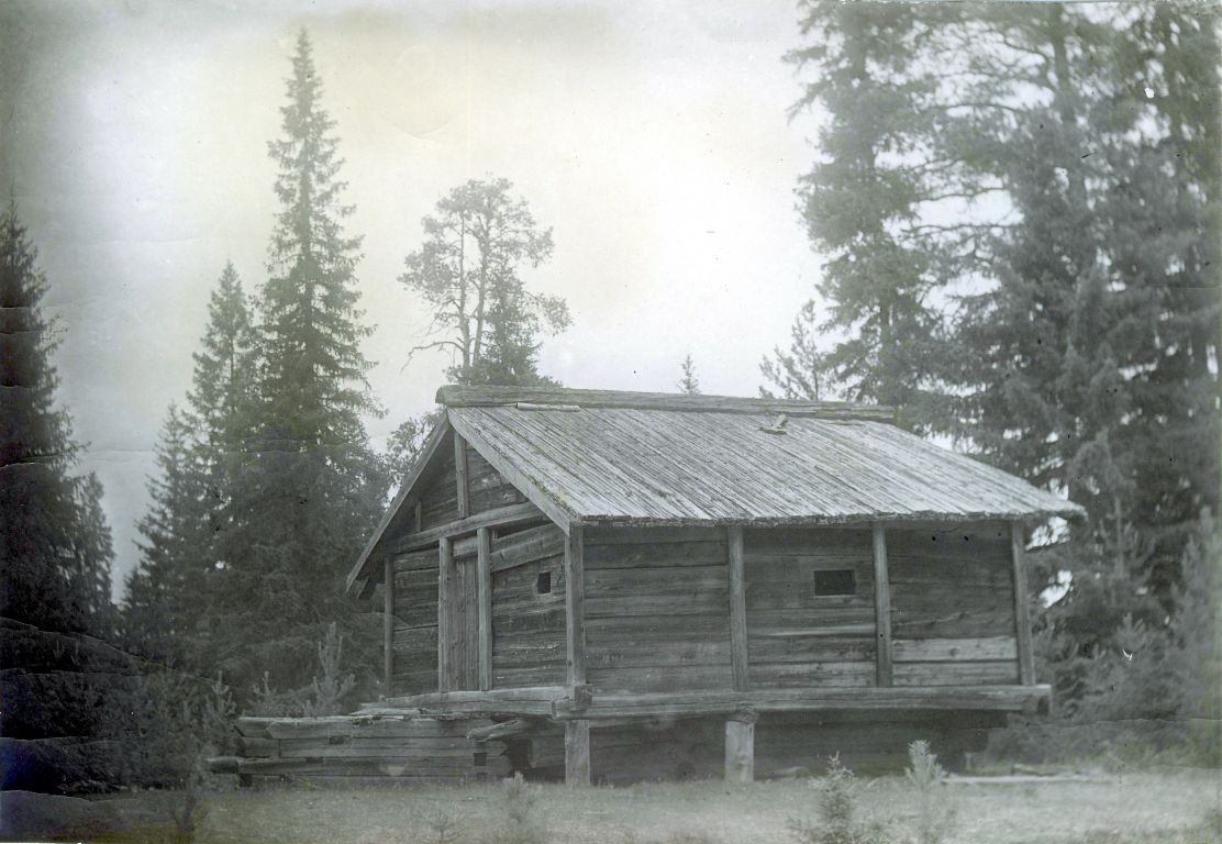 Пелюга, устье реки. Неизвестная часовня. архивная фотография, Фото 1921 года из фондов Сольвычегодского историко-художественного музея. Автор Илья Иванович Томский