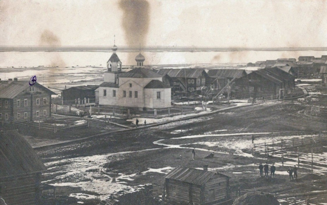 Церковь Николая Чудотворца (старая единоверческая), Усть-Цильма (Усть-Цилемский район, Республика Коми). архивная фотография, Фото 1909 года из фондов Усть-Цилемского историко-мемориального музея А.В. Журавского