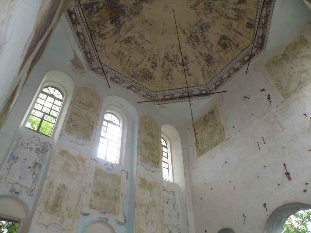 Церковь Николая Чудотворца, Николо-Зубовское, урочище (Харовский район, Вологодская область). интерьер и убранство, 9.08.2008