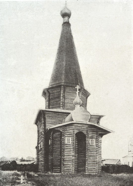 Церковь Георгия Победоносца, Поцкий погост (Тарногский район, Вологодская область). архивная фотография, Историческая церковь в Поче. Фото из книги С. Забелло, В. Иванов, П. Максимов. Русское деревянное зодчество. Государственное архитектурное издательство Академии архитектуры СССР. М., 1942 г.