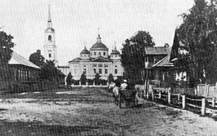 Церковь Рождества Пресвятой Богородицы, Рождественское (Шарьинский район, Костромская область). архивная фотография, Фото начала ХХ в. Частная коллекция