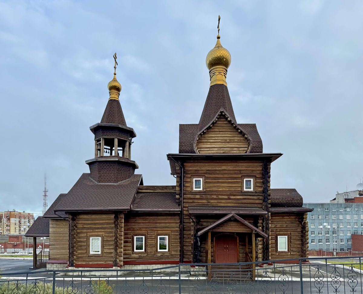 Церковь Луки (Войно-Ясенецкого), Норильск (Норильск, город, Красноярский край). фасады, Южный фасад